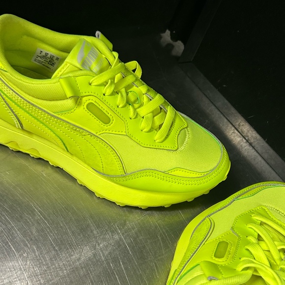 Puma Riders Women Size 8.5 - Picture 7 of 10